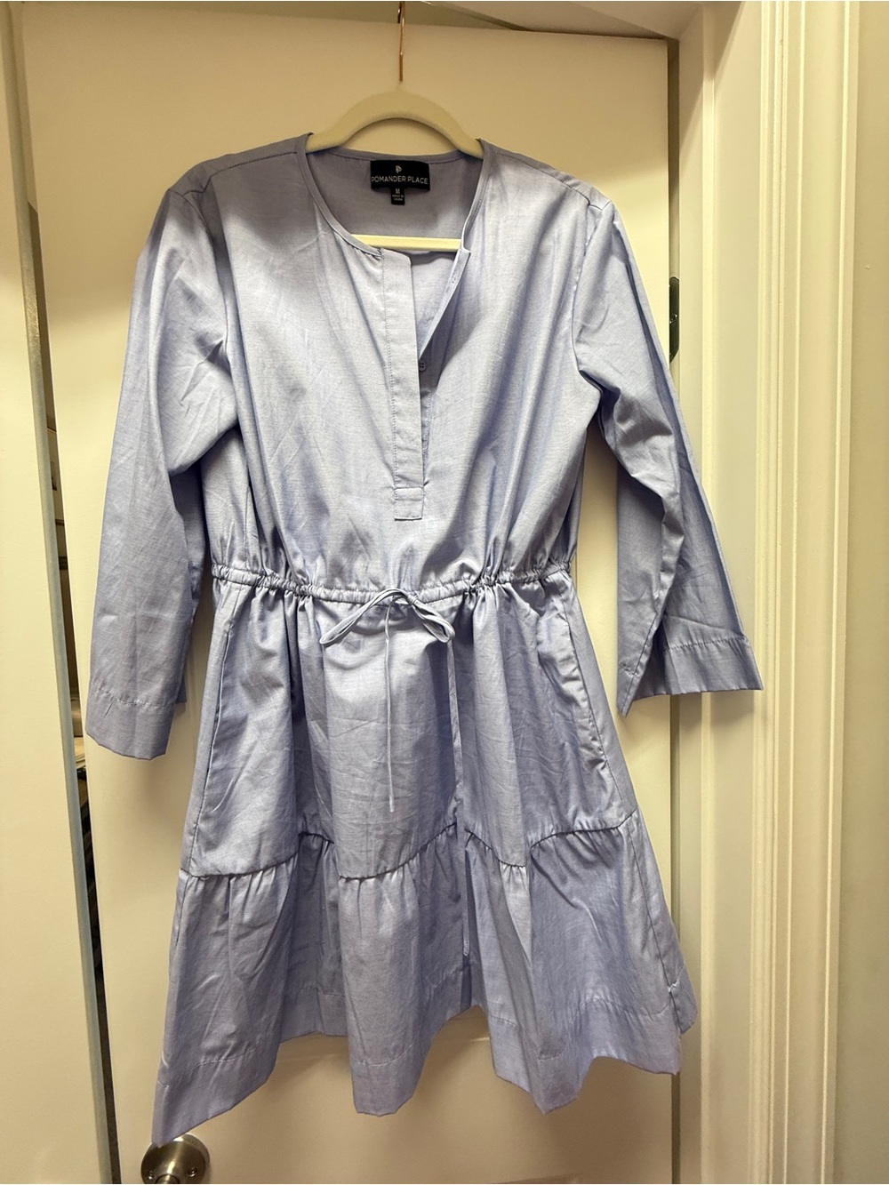 Pomander Place Light Blue Long Sleeve Tiered Drawstring Dress. MEDIUM. EUC.